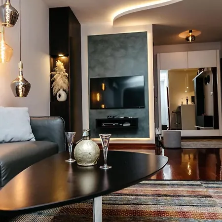 Rosewood * Podgorica